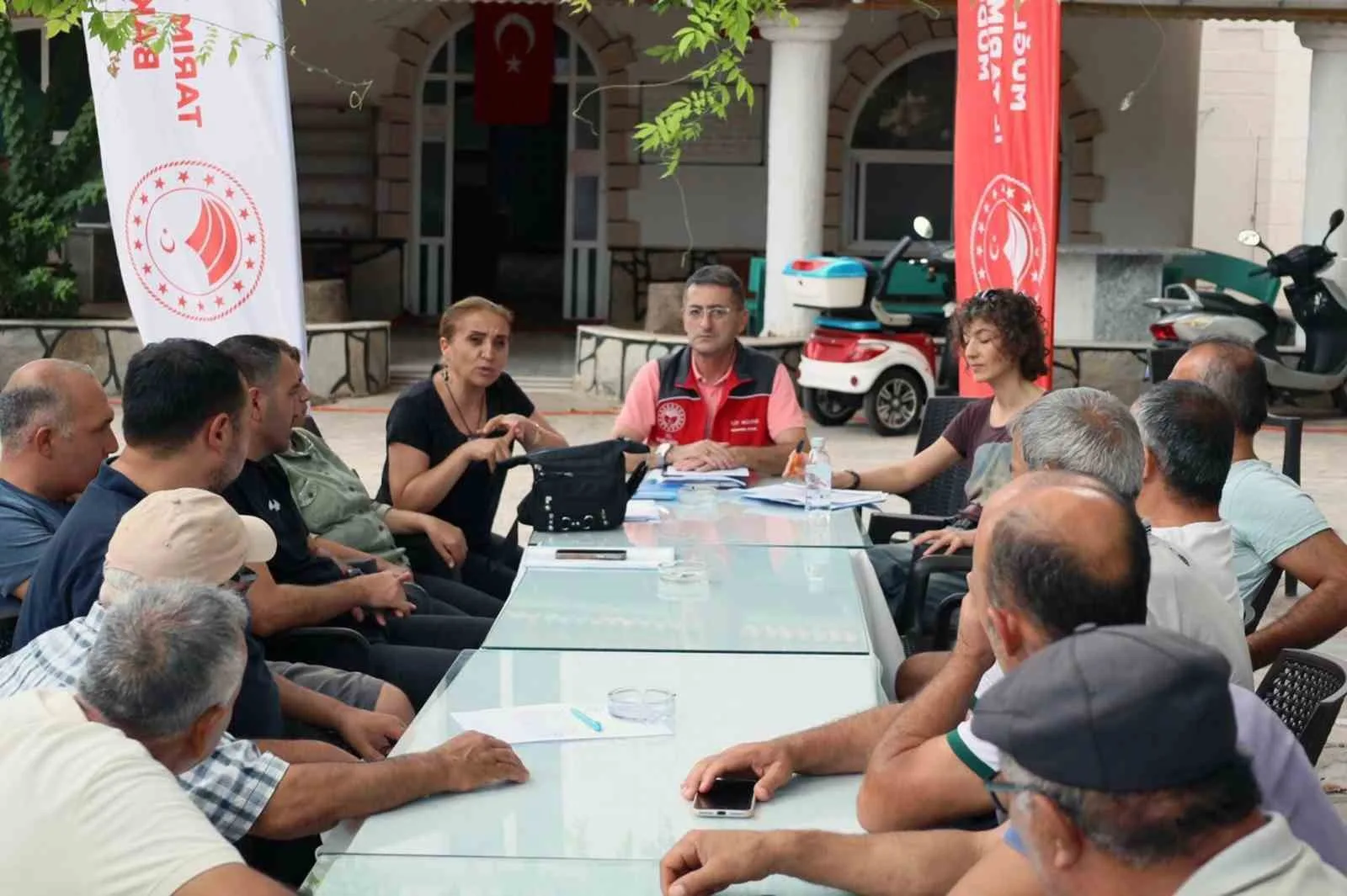 Muğlalı çiftçiye, tarımda yeni dönem anlatılıyor