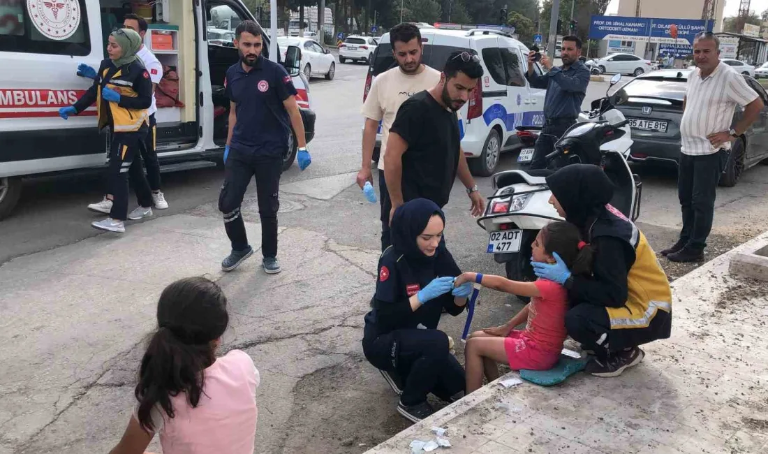 ADIYAMAN'DA OTOMOBİLLE ÇARPIŞAN MOTOSİKLETTEKİ