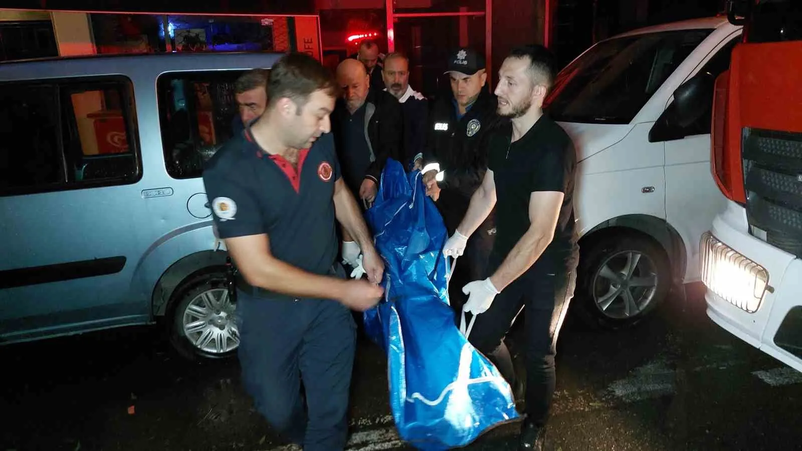 Samsun’da 6. kattan düşen yaşlı adam hayatını kaybetti