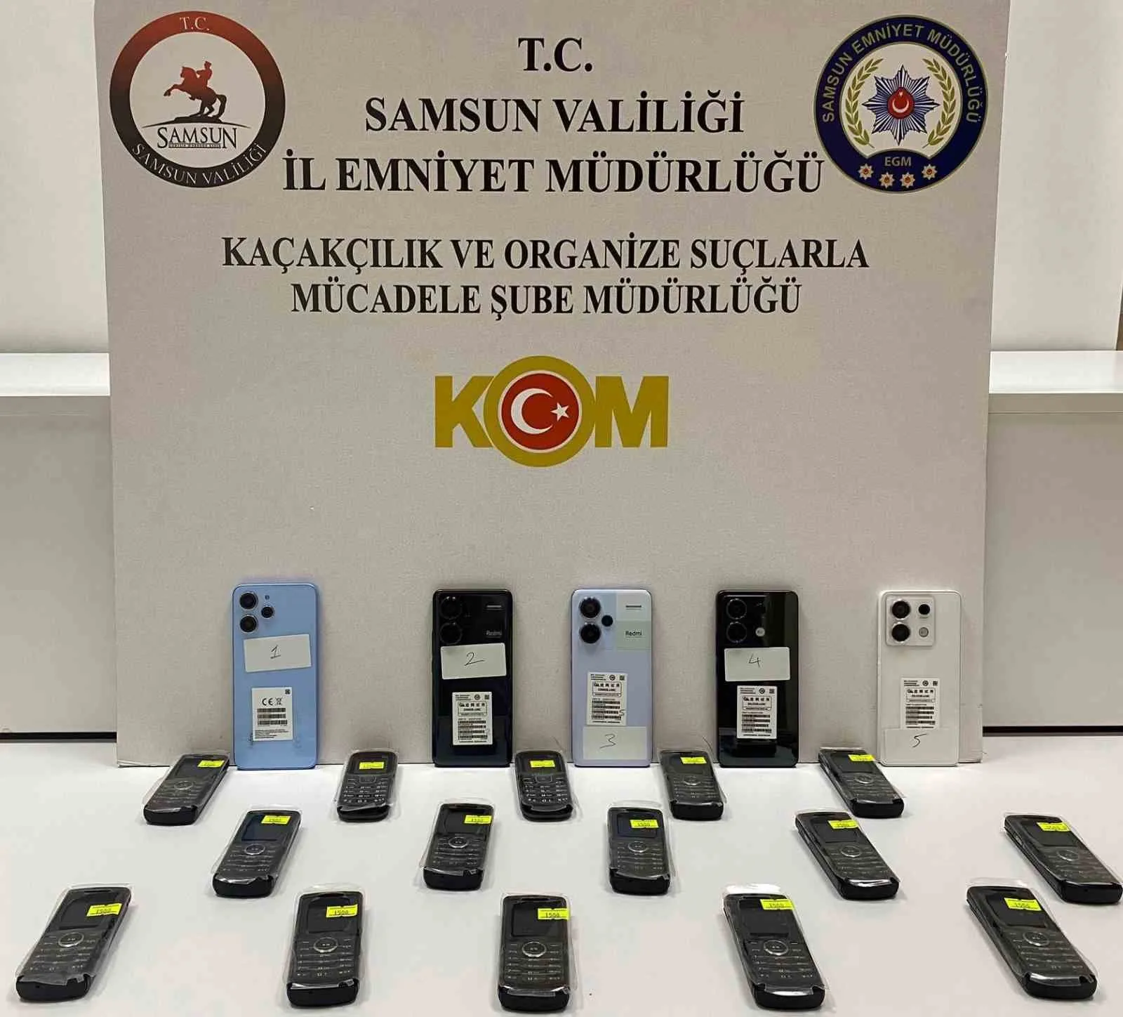 Samsun’da kaçak elektronik sigara ve cep telefonu ele geçirildi