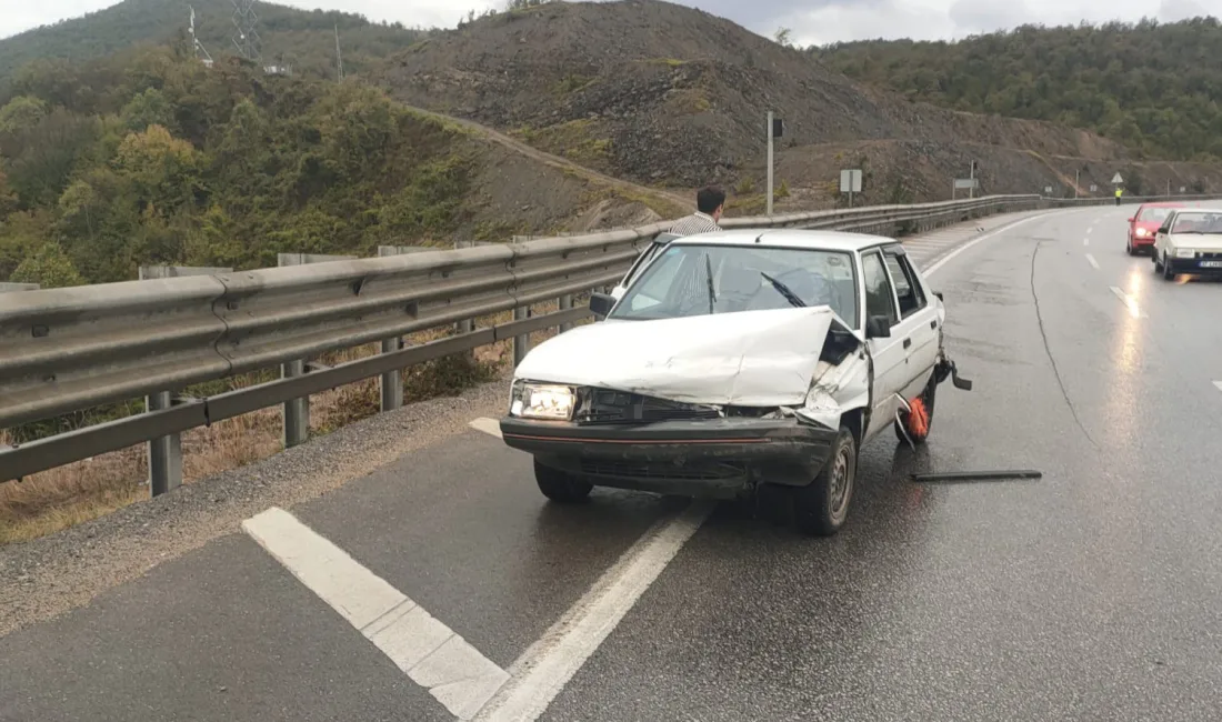 SAMSUN'DA OTOMOBİLİN BARİYERE ÇARPMASI