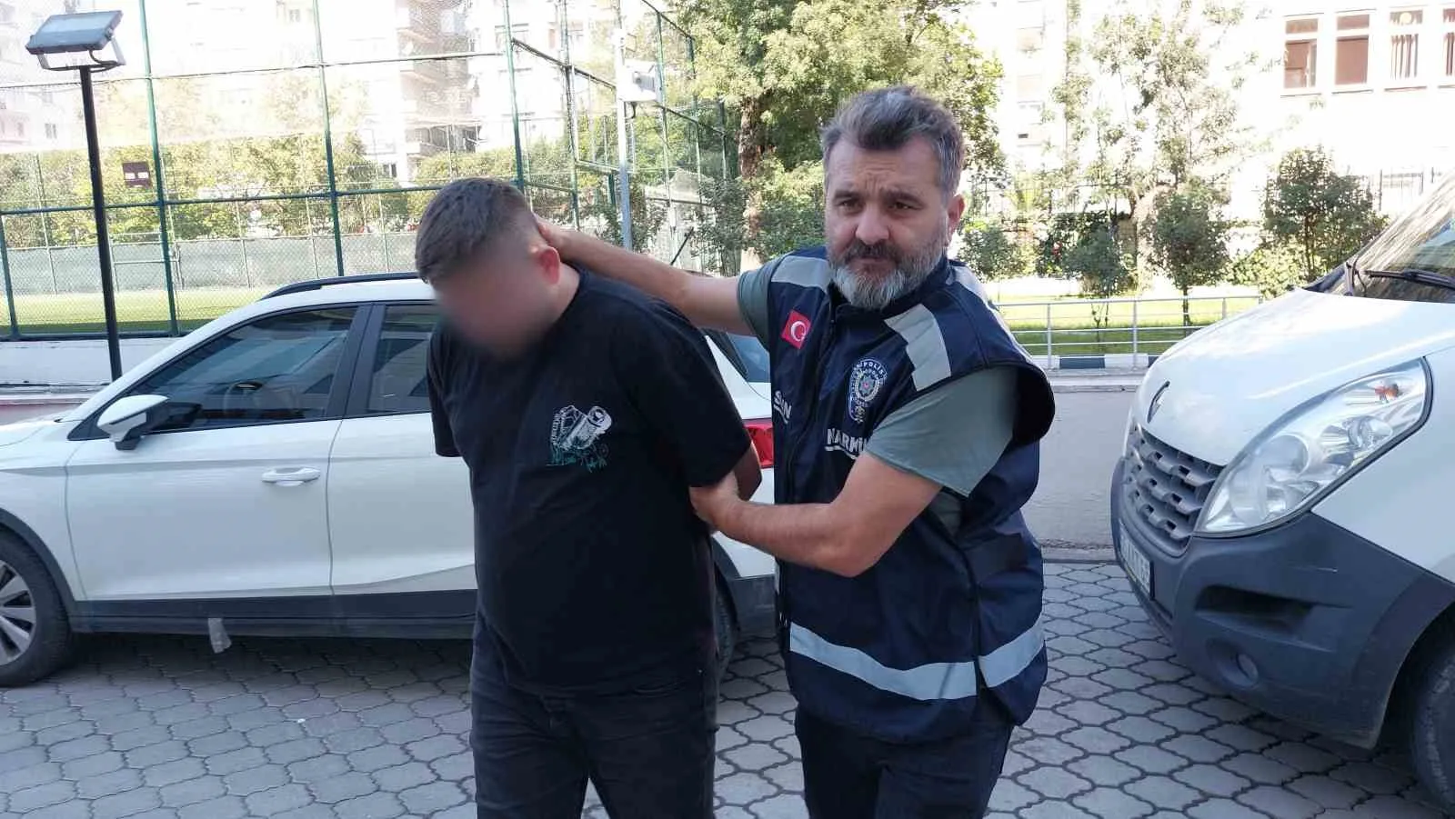 Samsun’da uyuşturucu operasyonu: 5 gözaltı