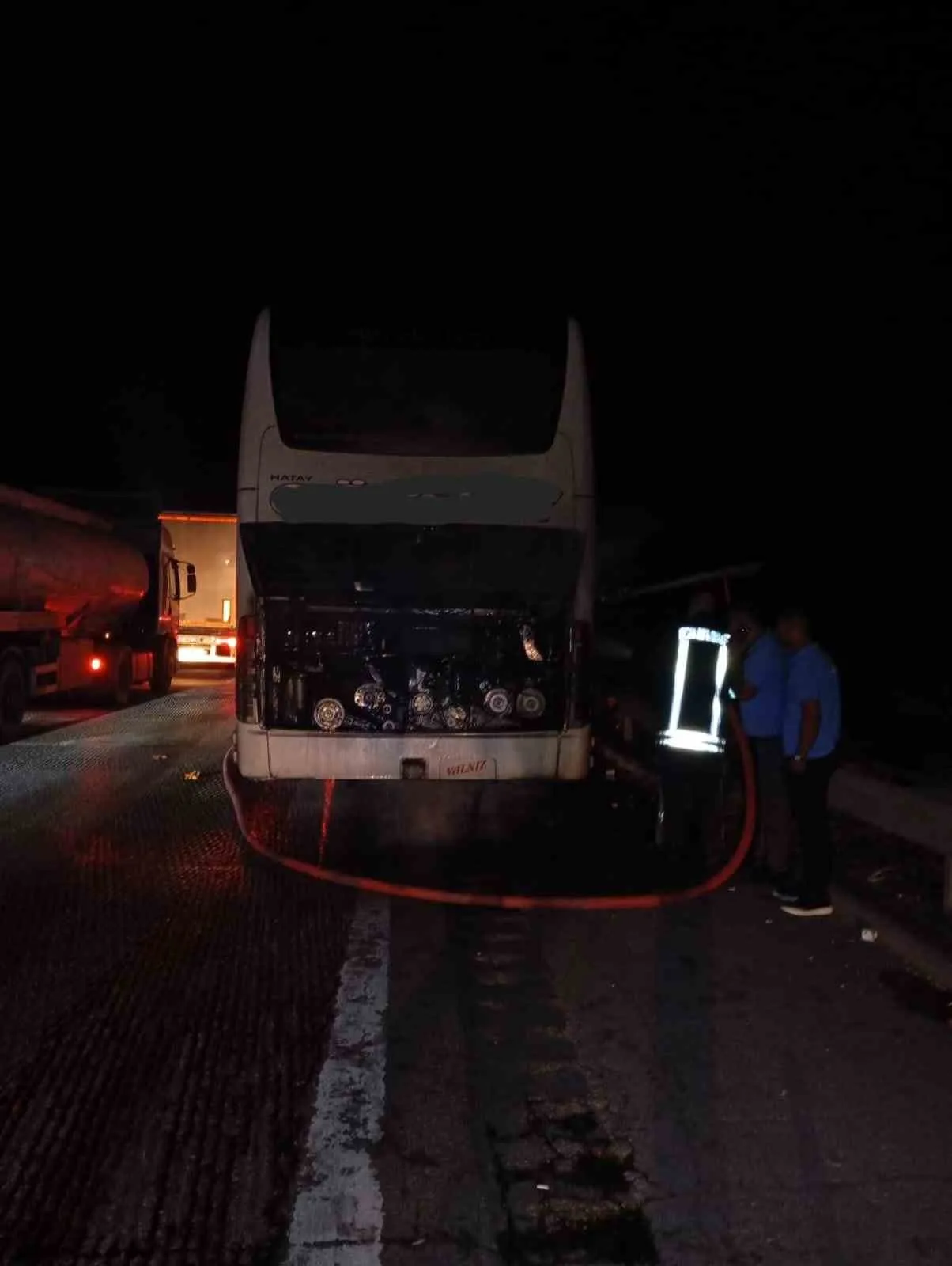 Tarsus’ta yolcu otobüsünde yangın