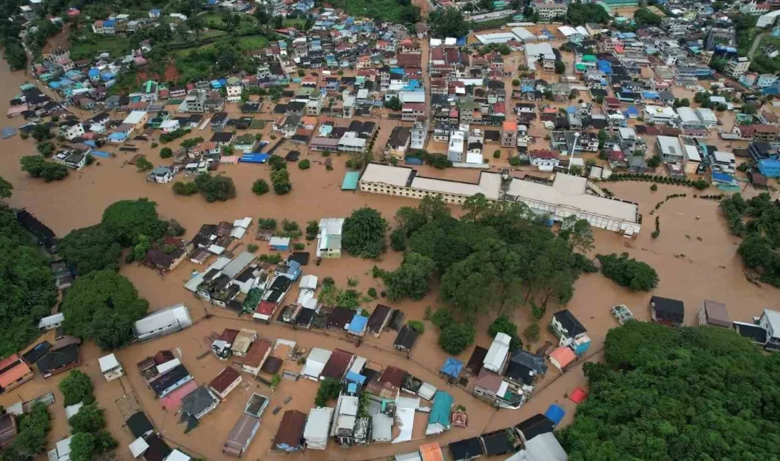 TAYLAND’I VURAN YAGİ TAYFUNU’NDA