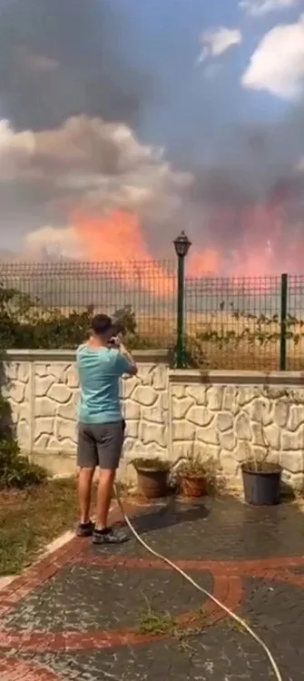 Tekirdağ’da otluk alanda çıkan yangın paniğe neden oldu