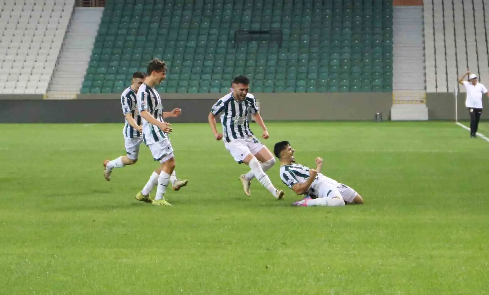 TFF 2. Lig: Giresunspor: 1 – Van Spor FK: 1