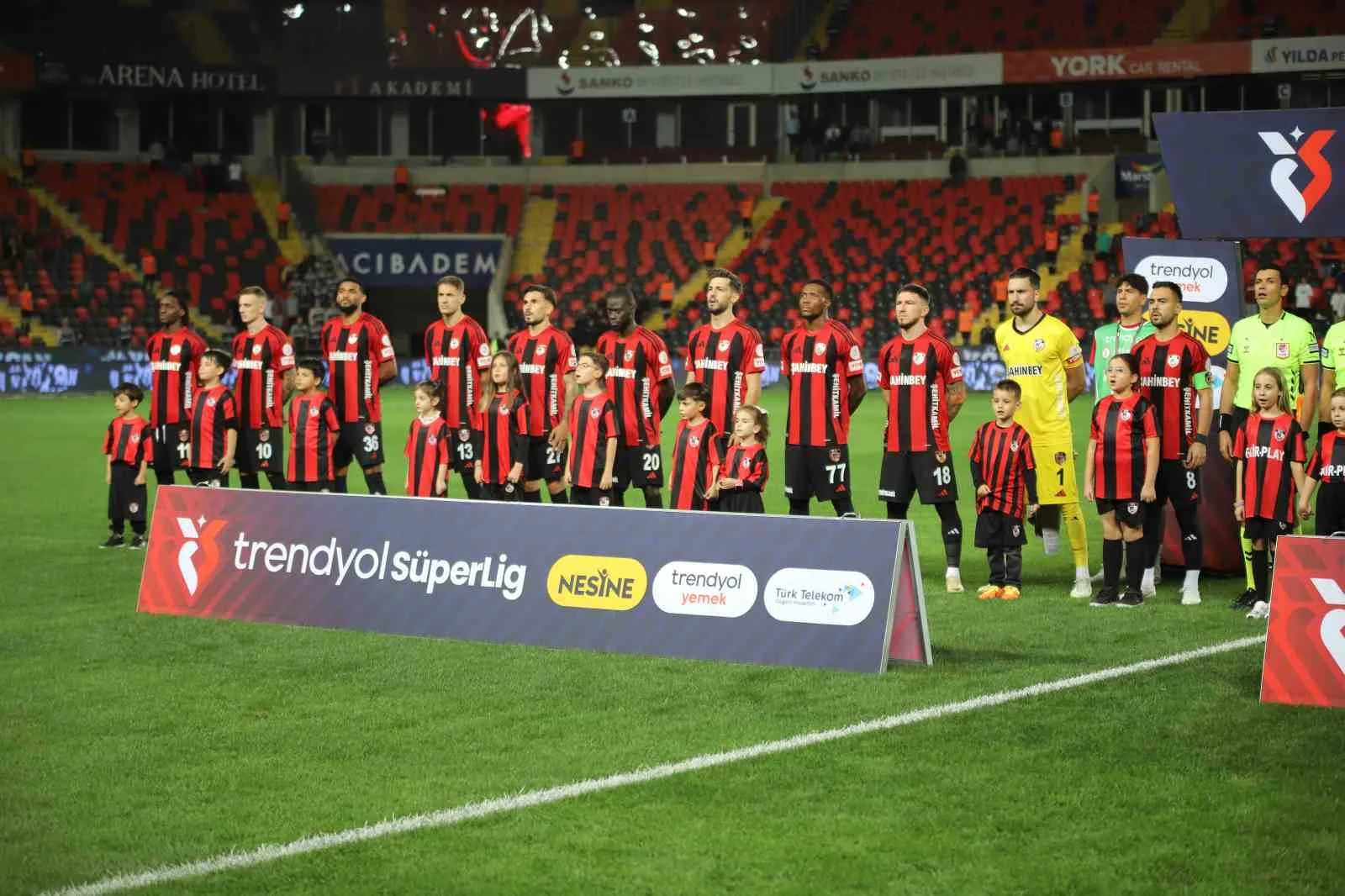 Trendyol Süper Lig: Gaziantep FK: 0 – Trabzonspor: 0 (Maç devam ediyor)