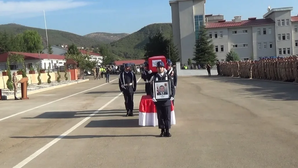 Tunceli şehitleri uğurlandı