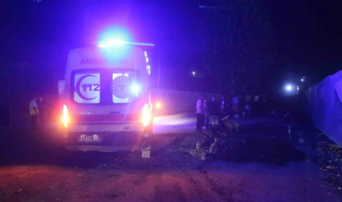 HATAY’DA YOLA DÖKÜLEN KUM