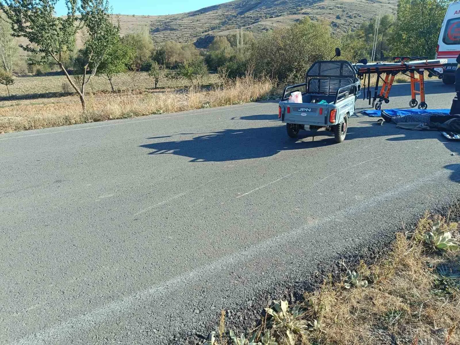 Afyonkarahisar’da moped kazası 3 yaralı