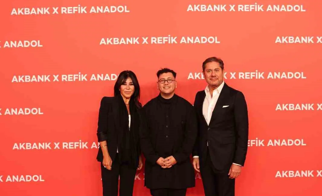 REFİK ANADOL’UN, AKBANK GENEL