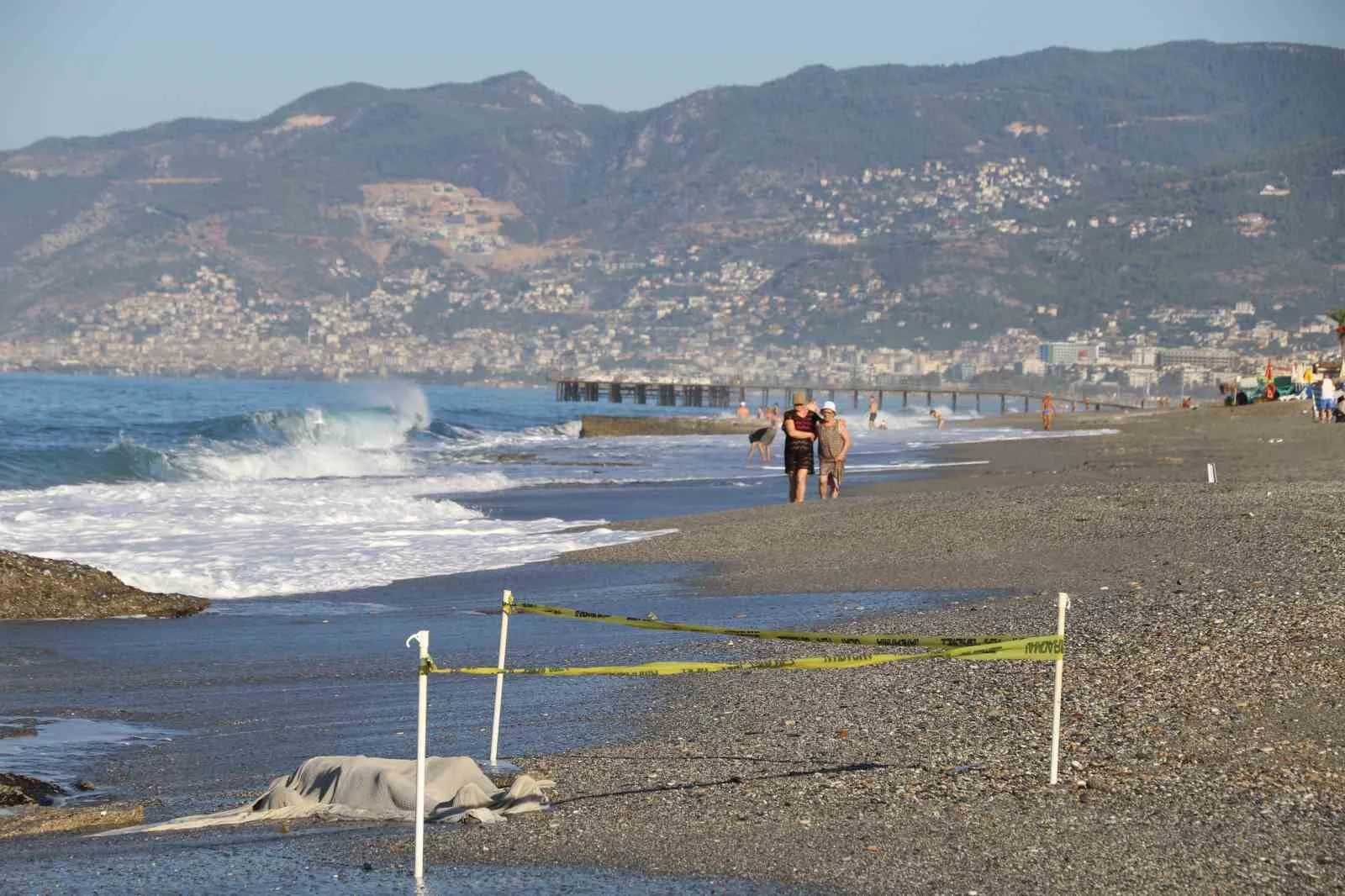 Alanya’da 20 yaşındaki gencin cansız bedeni kıyıya vurdu