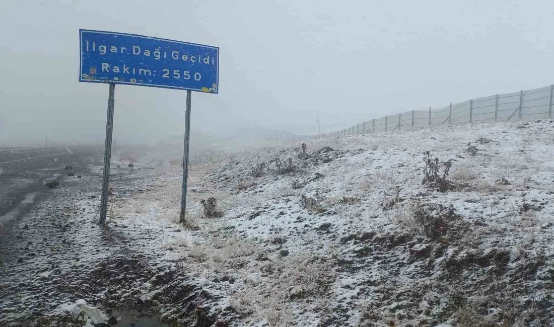 ARDAHAN'IN YÜKSEK KESİMLERİNDE KAR