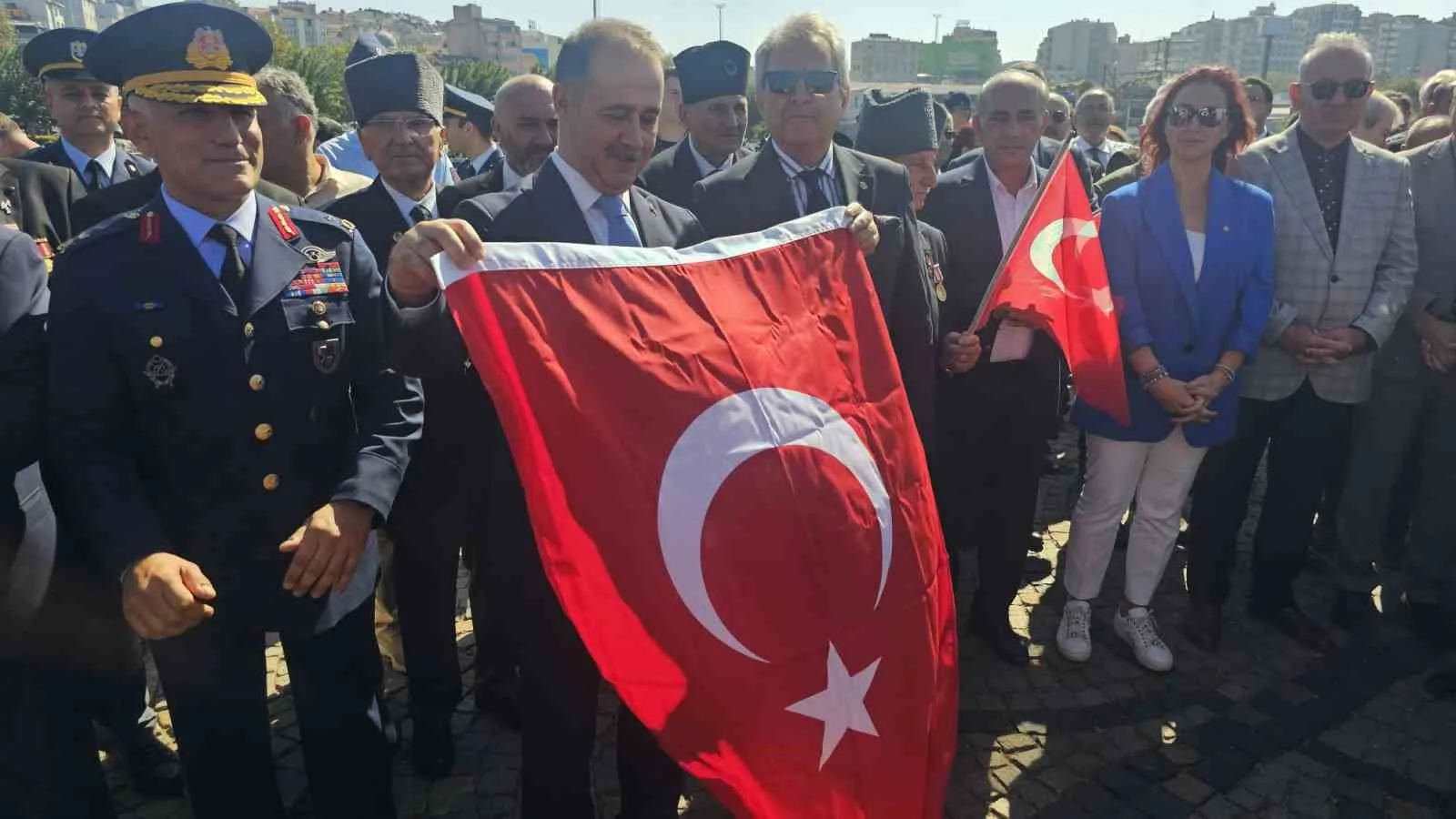 Atatürk’ün Bandırma’ya gelişinin 99.yıldönümü kutlandı