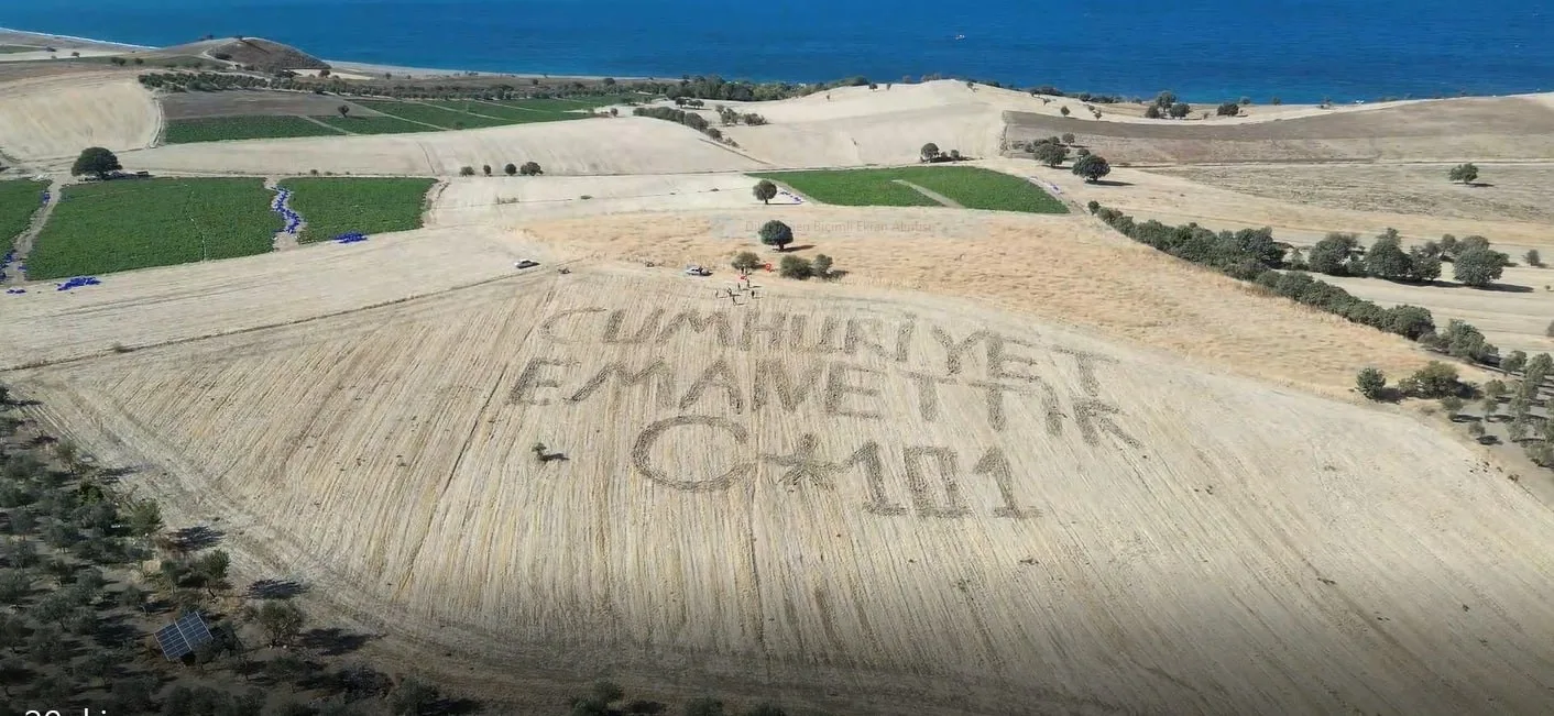 Ayvacık’ta köylülerden anlamı 29 Ekim videosu