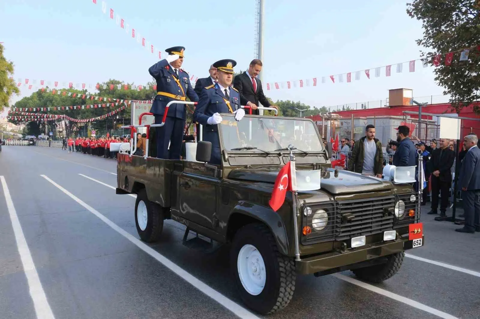 Balıkesir’de Cumhuriyet Coşkusu