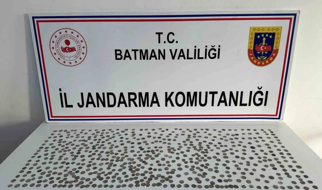 BATMAN’DA ELLERİNDE BULUNAN TARİHİ