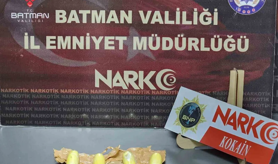 BATMAN'DA OTOBÜSTEN İNEN BİR