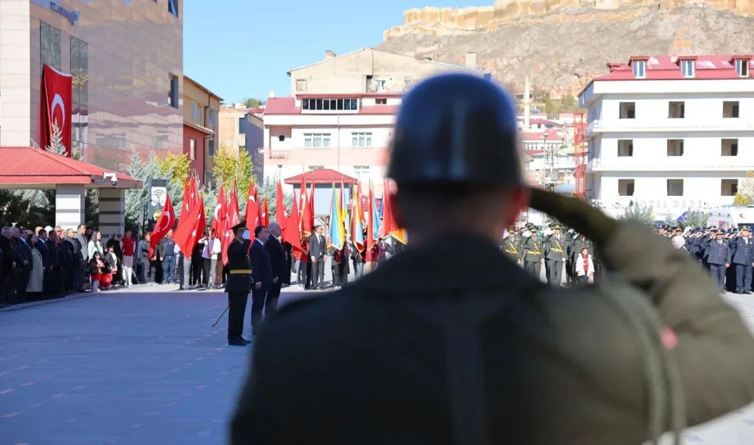 BAYBURT'TA 29 EKİM KUTLAMALARI