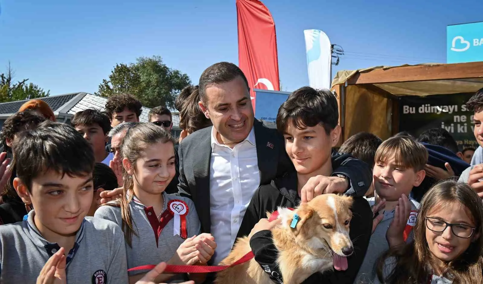 Büyükşehir kampanya ile 500’ün üzerinde can dostunu sahiplendirdi