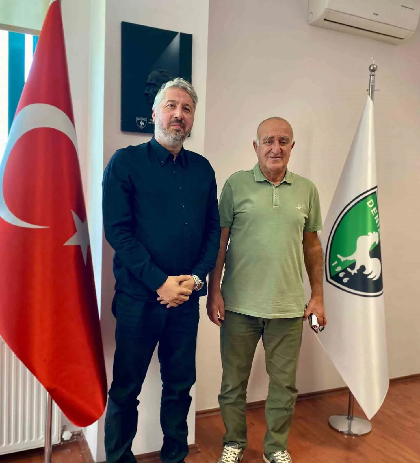 Denizlispor’dan olan alacaklarını bağışladı