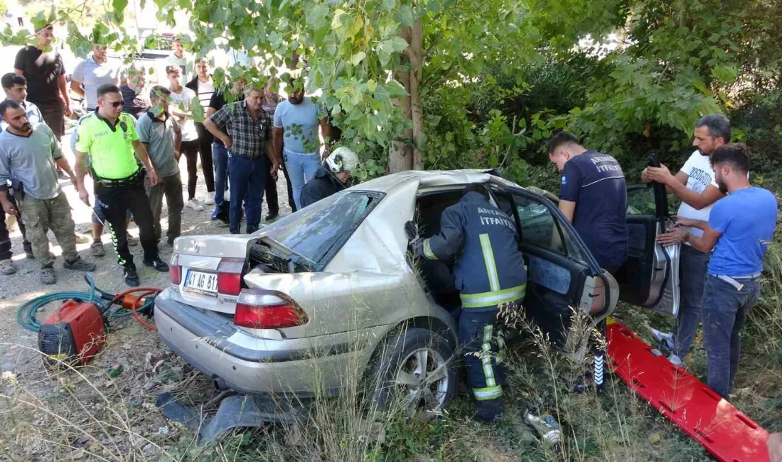 ANTALYA'DA ARAÇ SÜRÜCÜSÜNÜN DİREKSİYON