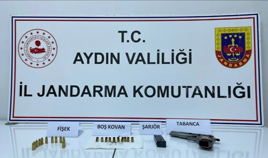 EĞLENCEDE HAVAYA ATEŞ AÇAN