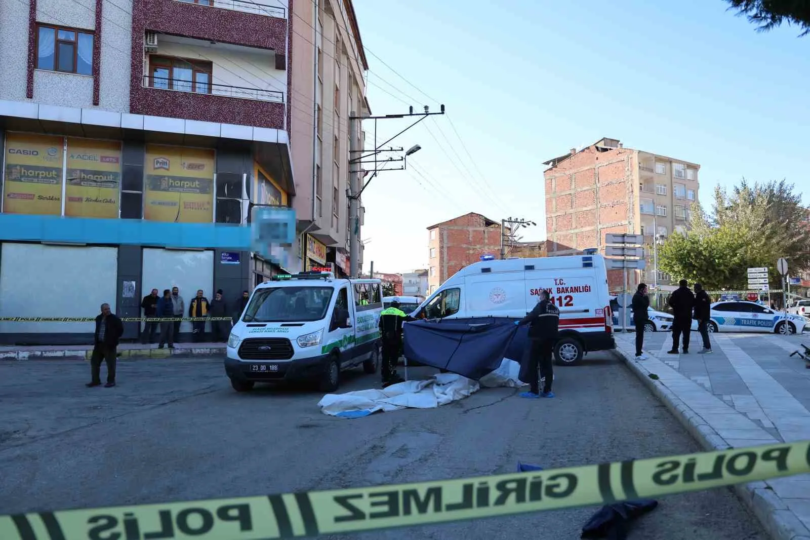 Elazığ’da beton pompa aracının çarptığı yaşlı adam hayatını kaybetti