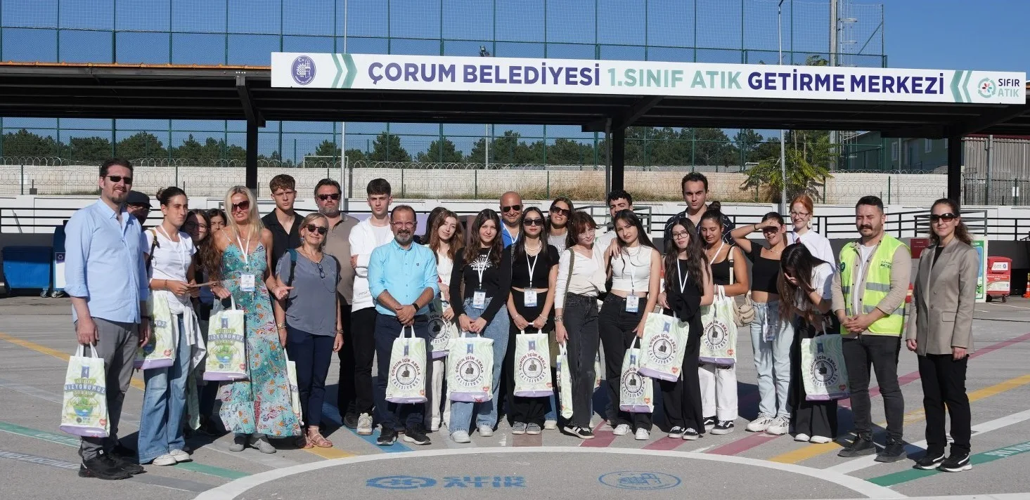 Erasmus öğrencileri Belediyesi’nin “Sıfır Atık” tesisini incelediler