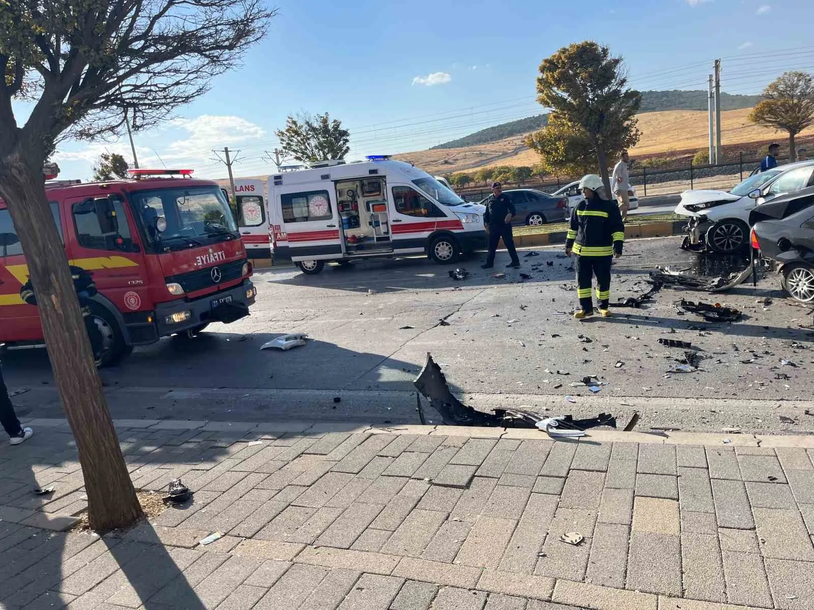 Gaziantep’te zincirleme trafik kazası: 3 yaralı