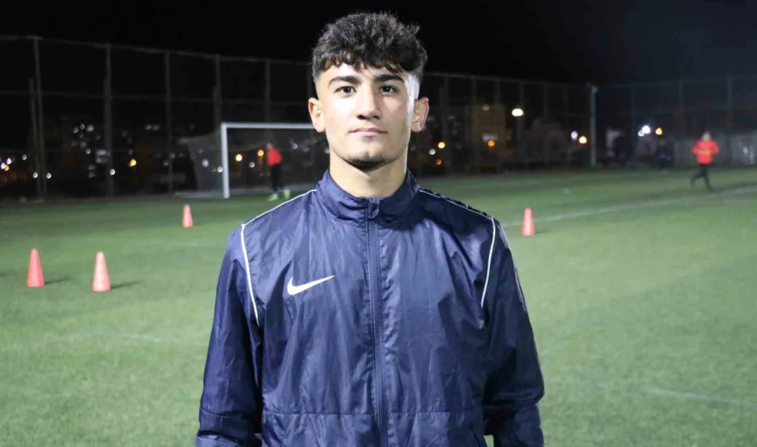 YEŞİLYURT BELEDİYESPOR U18 TAKIMI'NDA