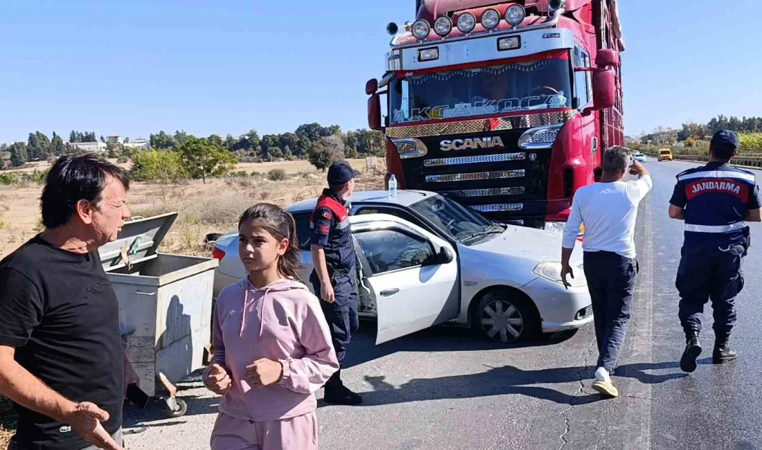 ANTALYA’DA SEYİR HALİNDEKİ ARACA