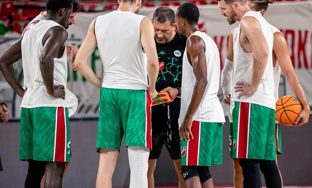 KARŞIYAKA, BASKETBOL SÜPER LİGİ’NİN