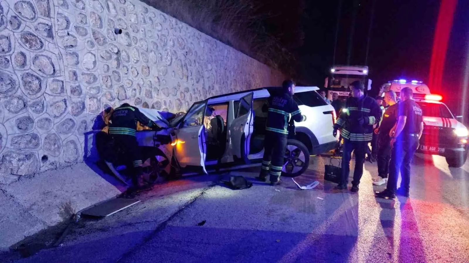 KAZA, SÜLEYMANPAŞA İLÇESİ KUMBAĞ KAVŞAĞINDA GERÇEKLEŞTİ. EDİNİLEN BİLGİLERE GÖRE, SÜRÜCÜ