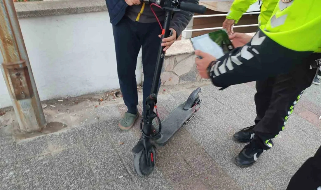 KEŞAN’DA ELEKTRİKLİ SCOOTERDEN DÜŞEN