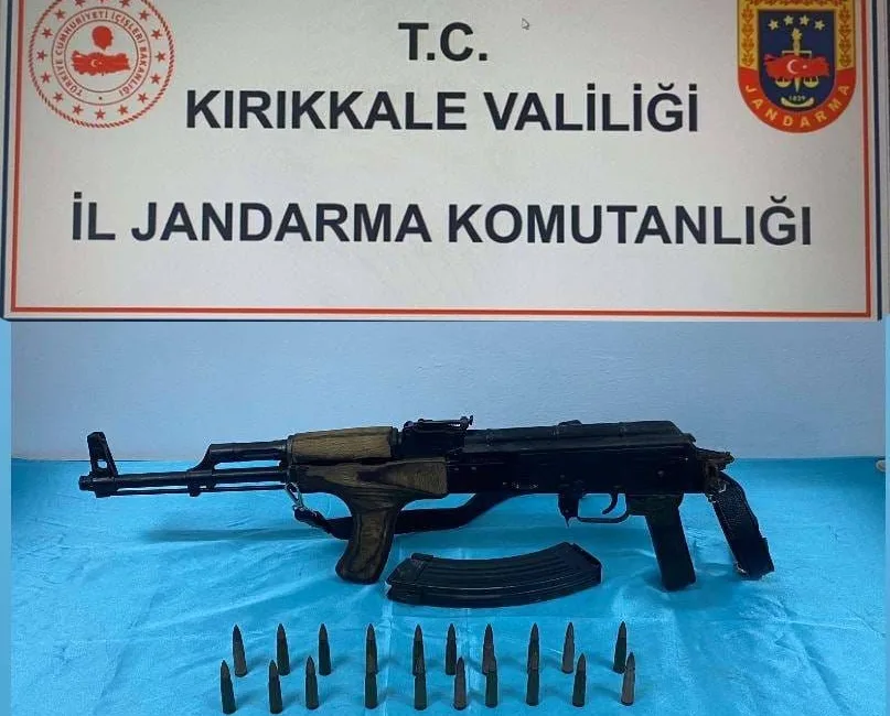 ALAŞNİKOF (AK-47), 1 YEDEK