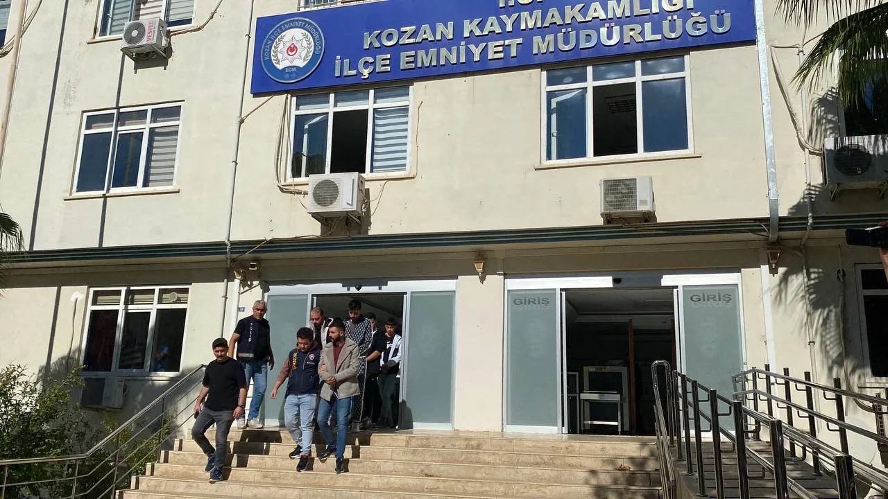 Kocaeli merkezli “nitelikli dolandırıcılık” operasyonunda Adana’da 14 şüpheli gözaltına alındı