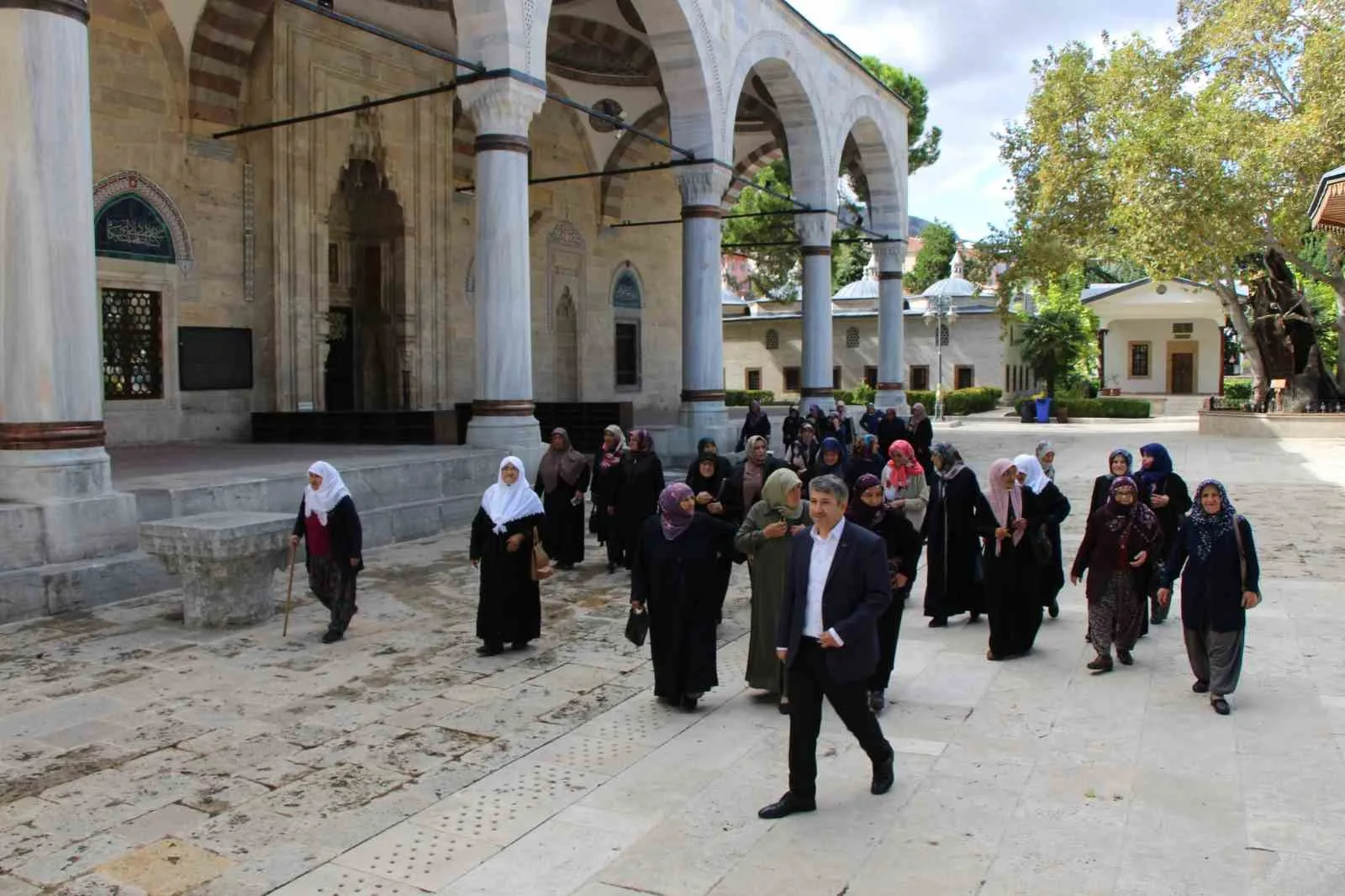 Köylü kadınlardan Amasya’da tarih turu: Müzeleri ilk defa gezdiler