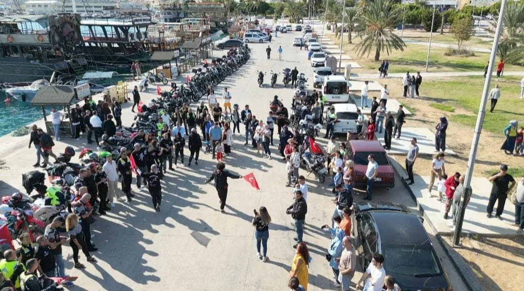 Mersinli motorcular, 29 Ekim coşkusunu bu yıl Silifke’de yaşadı