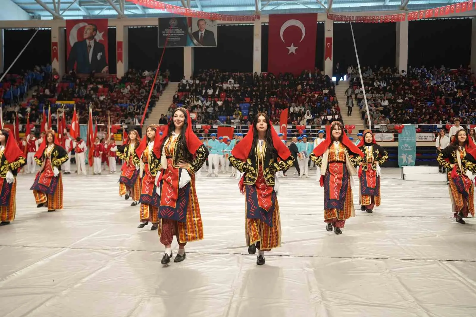 Niğde’de Cumhuriyet Bayramı coşkuyla kutlandı