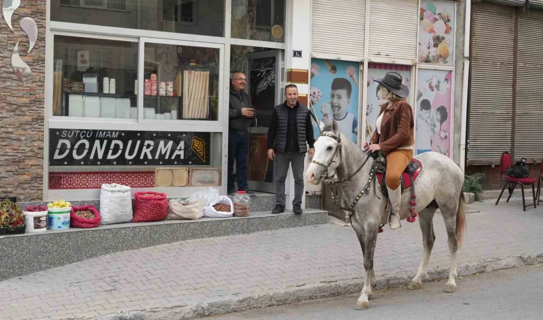 NİĞDE'DE 'KOVBOY MUHTAR' OLARAK