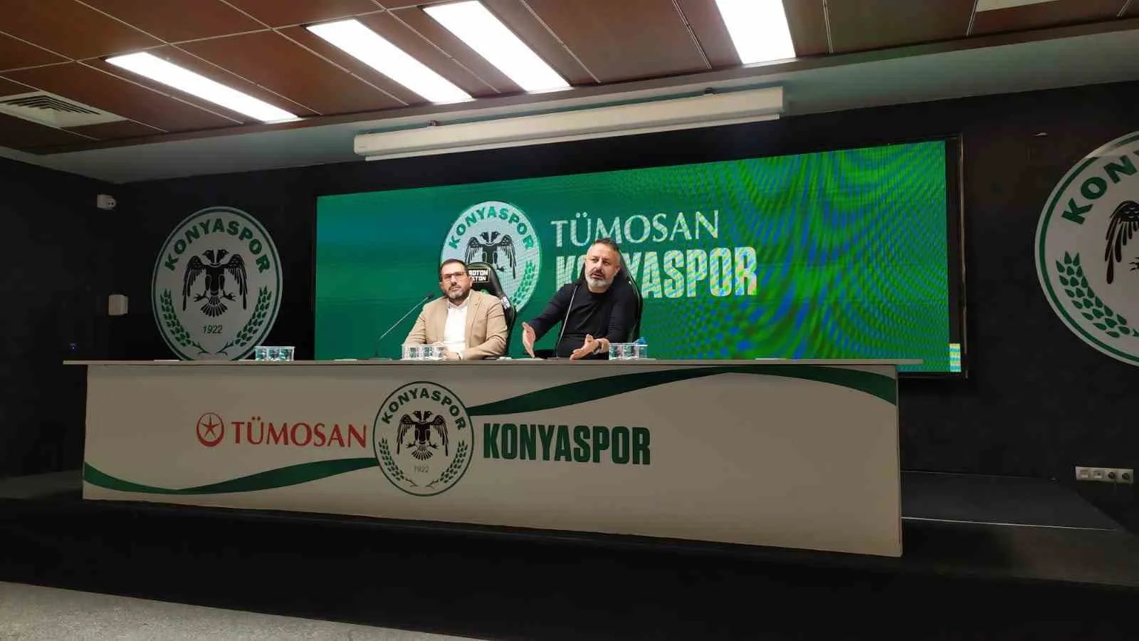 Ömer Korkmaz: “Şu anda kulübün 1 milyar TL’ye yakın borcu var”