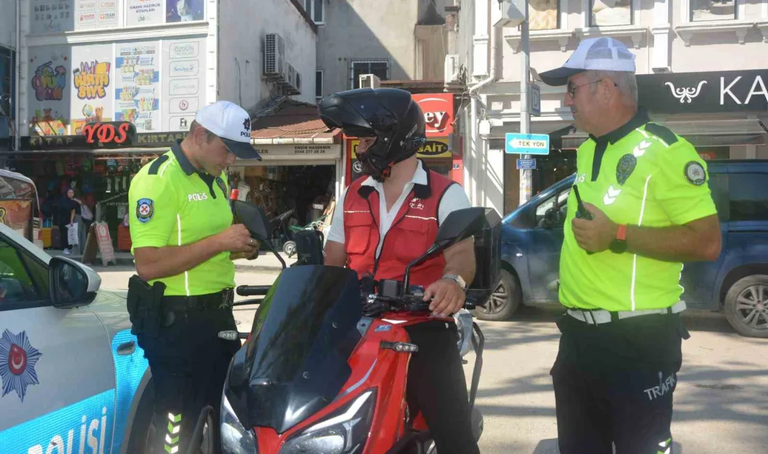 ORDU'NUN ÜNYE İLÇESİNDE MOTOSİKLET