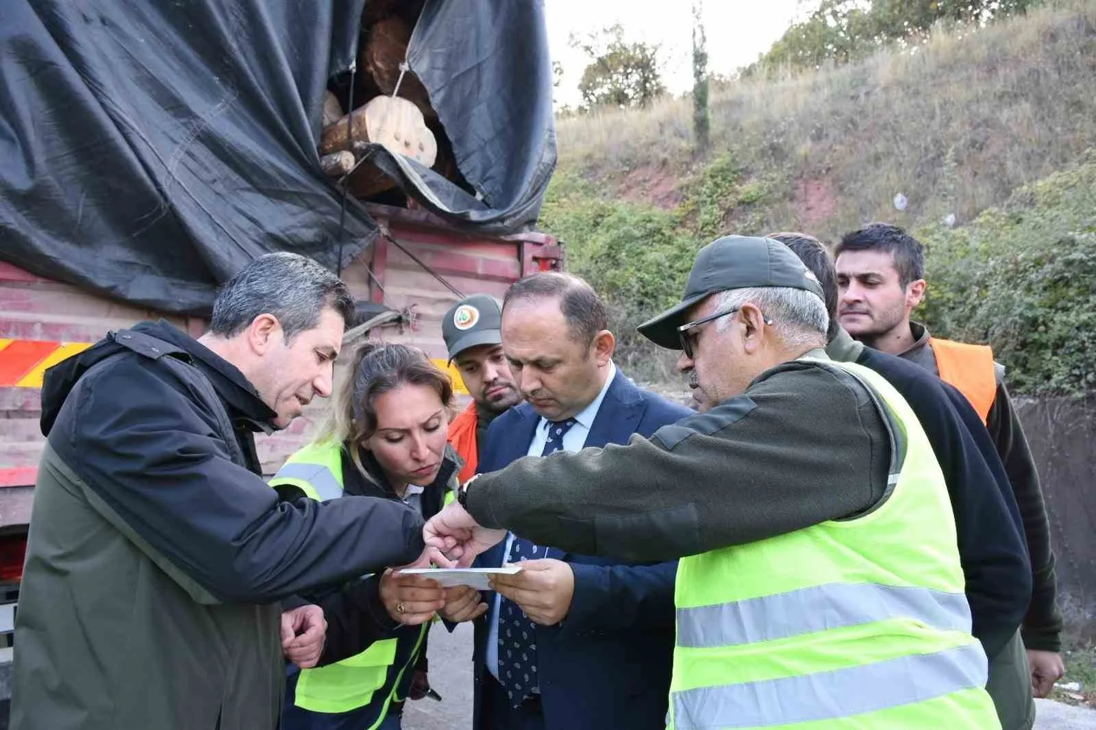 Ormanda mobil kontrol noktalarıyla şok denetimler