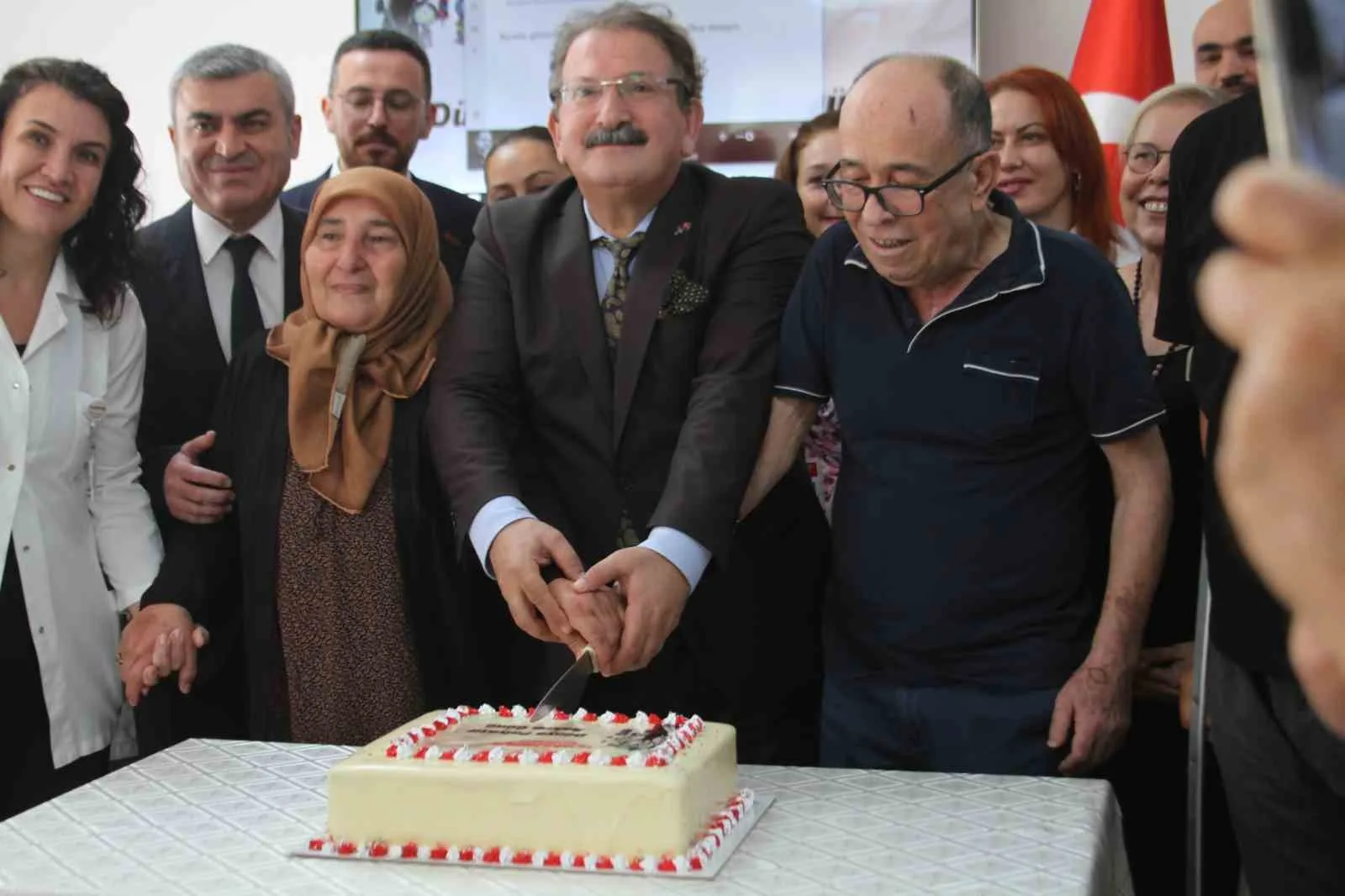 Palyatif Bakım Kliniğinde yatan hasta ve hasta yakınları için özel moral etkinliği