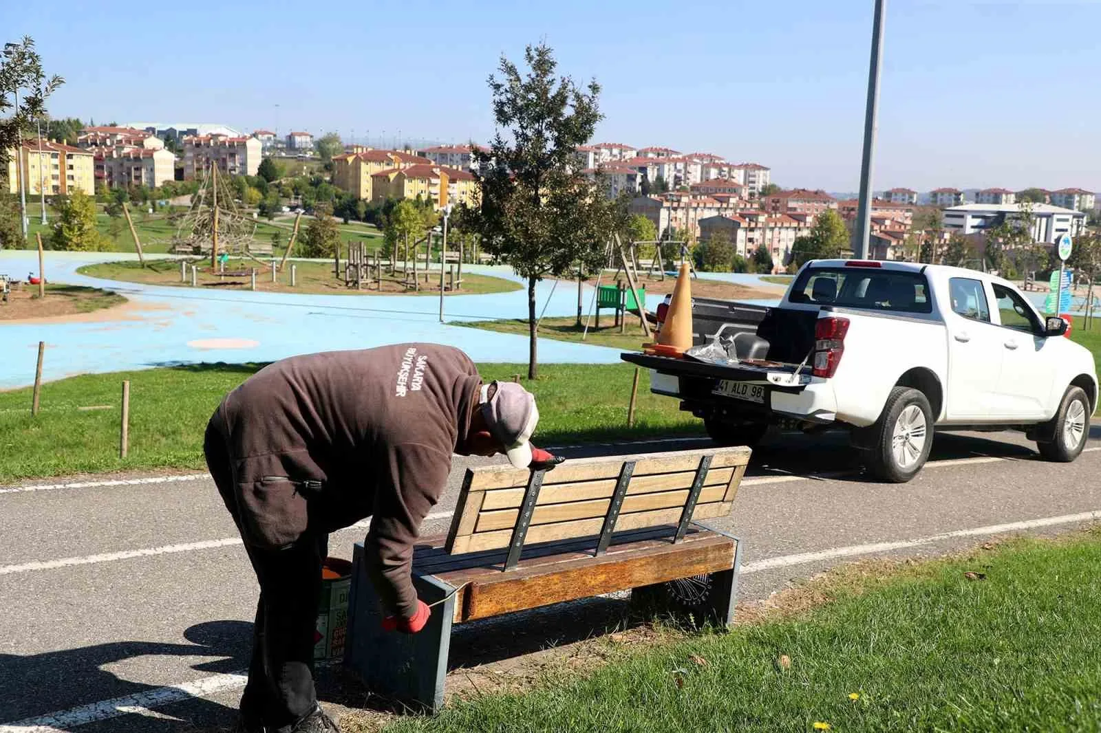 Sakarya Büyükşehir’den şehrin dört bir yanına sonbahar dokunuşu