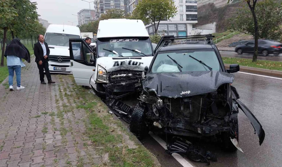 SAMSUN'DA MEYDANA GELEN TRAFİK