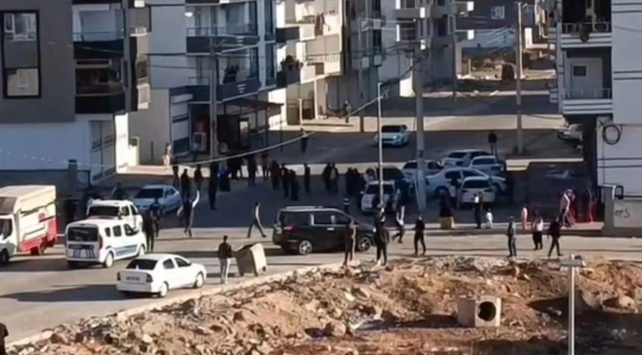 Şanlıurfa’da komşular arasında sopalı kavga: 11 yaralı