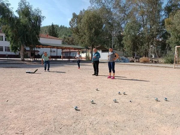 Seydikemer’de bocce turnuvası heyecanı başladı