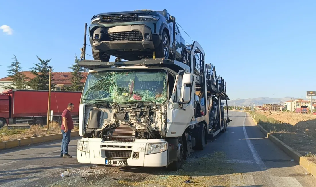 AFYONKARAHİSAR’DA SIFIR KİLOMETRE RENAULT